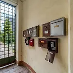 Center Premium With Private Garage Parking Appartement *