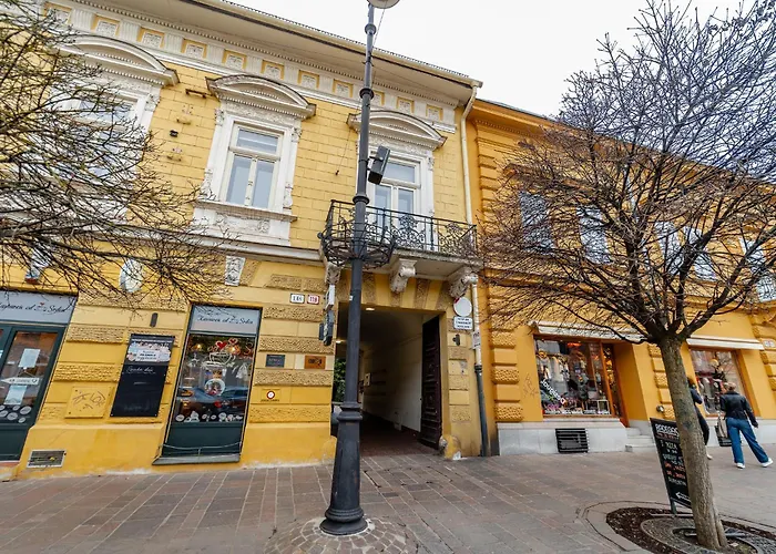Апартаменты Premium Center Apartment-main Street *